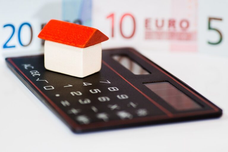 Custos e impostos a pagar quando recorre ao crédito habitação